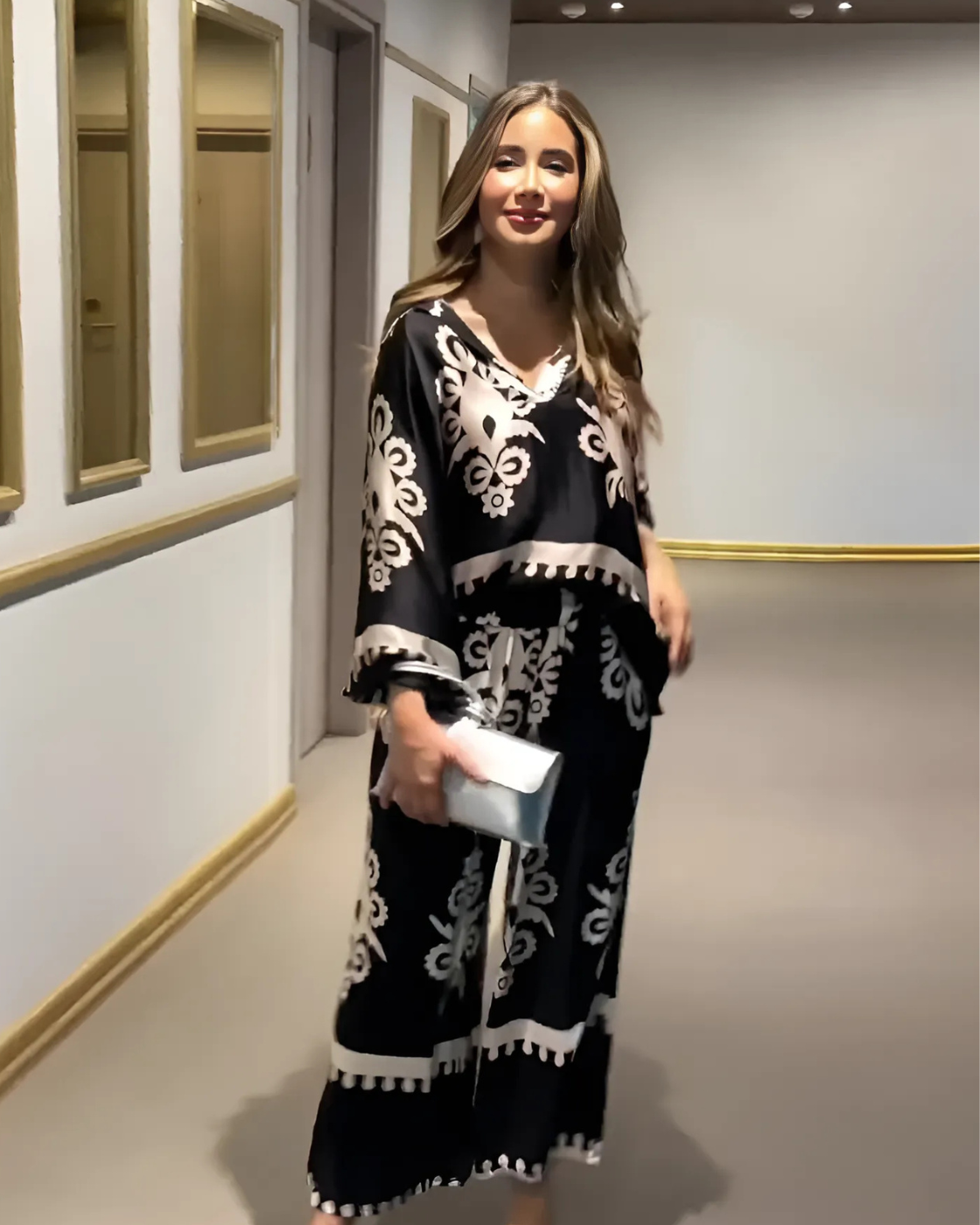 Conjunto Livía | Decote em V - (Estilo Francês)